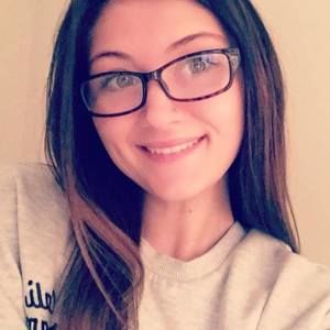 Meet your Posher, Hallie